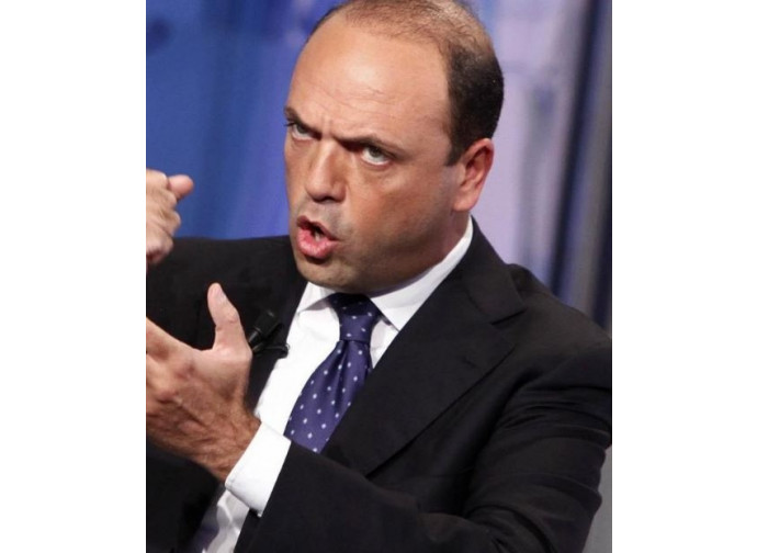 Il ministro degli Interni Alfano